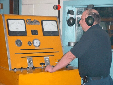 Measuring generator power output